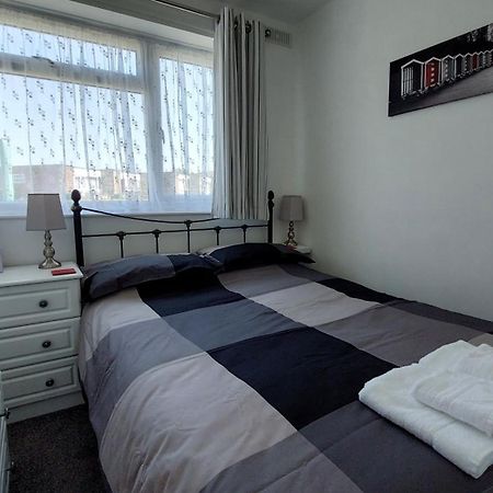 淡水Sunny View, 87 Brambles Chine别墅 外观 照片