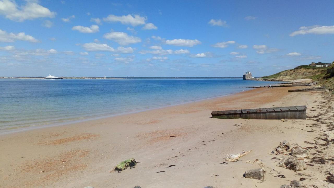 淡水Sunny View, 87 Brambles Chine别墅 外观 照片